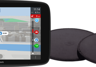 TomTom Go Discover 7 + TomTom Universele Dashboard Schijven