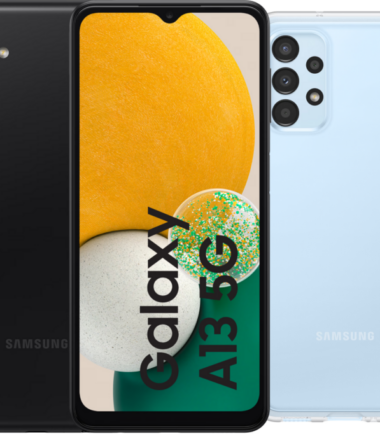 Samsung Galaxy A13 128GB Zwart 5G + Samsung Soft Case Back Cover Transparant