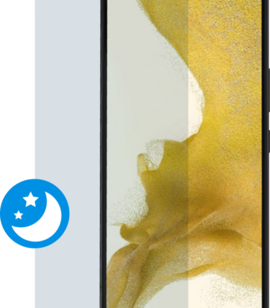 BlueBuilt Samsung Galaxy S21 FE Blauw Licht Filter Screenprotector Glas