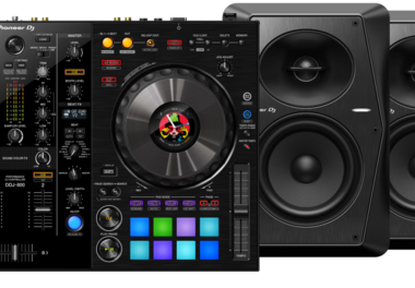 Pioneer DJ DDJ-800 + Pioneer DJ HDJ-CUE1 + Pioneer VM50 (per paar)