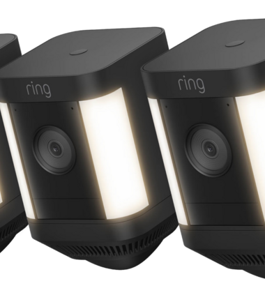 Ring Spotlight Cam Plus - Battery - Zwart - 3-pack
