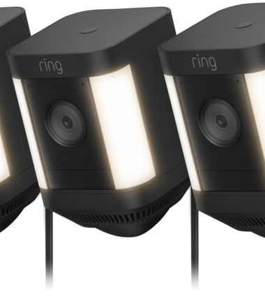 Ring Spotlight Cam Plus - Plug In - Zwart - 3-pack