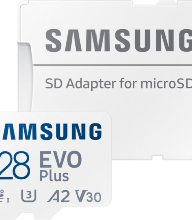 Samsung EVO Plus 128GB microSDXC + SD Adapter