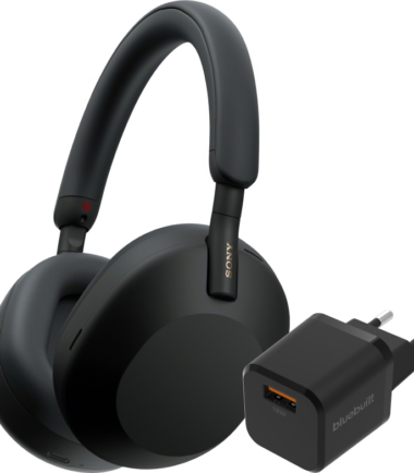 Sony WH-1000XM5 Zwart + BlueBuilt Quick Charge Oplader met Usb A Poort 18W Zwart