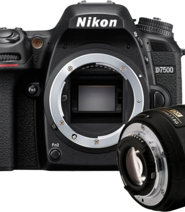 Nikon D7500 + Nikon AF-S 35mm f/1.8G DX