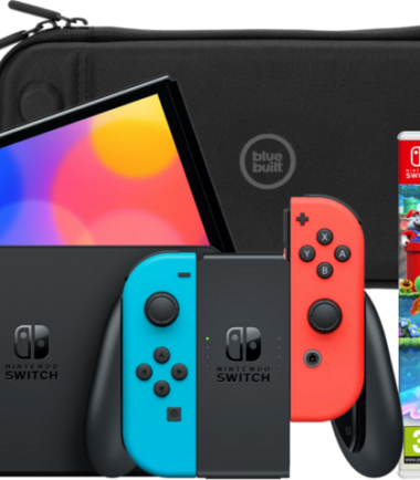 Nintendo Switch OLED Rood/Blauw + Super Mario Bros. Wonder + BlueBuilt Beschermhoes