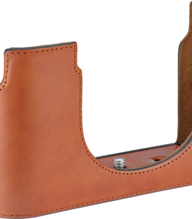 Leica Halfcase Q3 Cognac