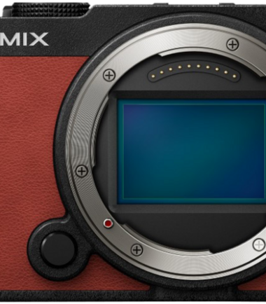 Panasonic Lumix DC-S9 Body Rood