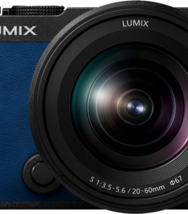 Panasonic Lumix DC-S9 Blauw + 20-60mm f/3.5-5.6