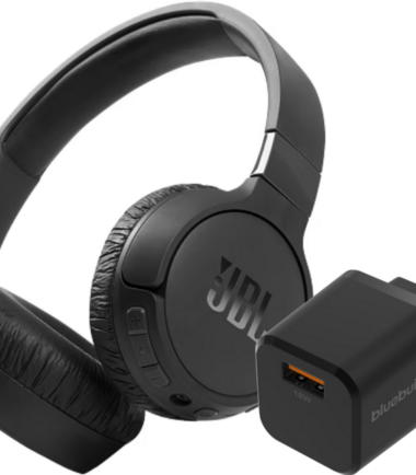 JBL Tune 660NC Zwart + BlueBuilt Quick Charge Oplader met Usb A Poort 18W Zwart