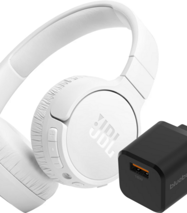 JBL Tune 670NC Wit + BlueBuilt Quick Charge Oplader met Usb A Poort 18W Zwart