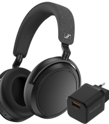 Sennheiser Momentum 4 Wireless Zwart + BlueBuilt Quick Charge Oplader met Usb A Poort 18W